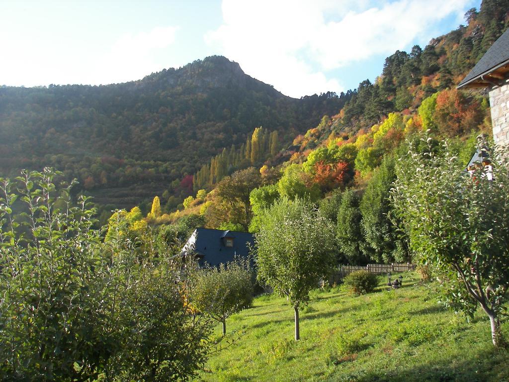 Casa Rural Fontamil Gistain Екстер'єр фото